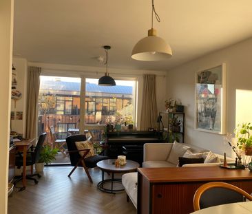 Room in a Shared Flat, London, SW9 - Photo 2