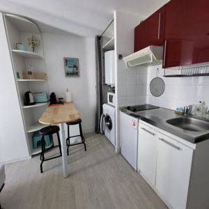 Location Appartement 1 pièce 19m² - Photo 2