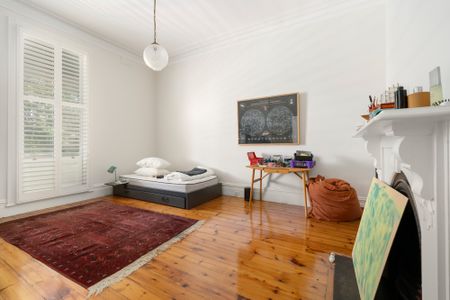 221 Canterbury Road, St Kilda West VIC 3182 - House For Rent | Domain - Photo 2