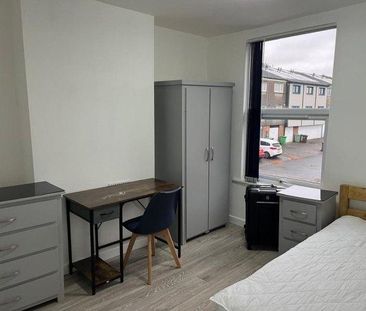 2 bedroom house share to rent - Photo 4