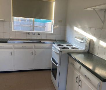 2 Bedroom Unit Located Between the City and the Sea ...... - Photo 4