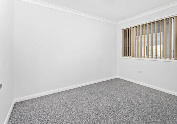 4 bedroom home with ocean views over Bombo Beach! - Photo 1