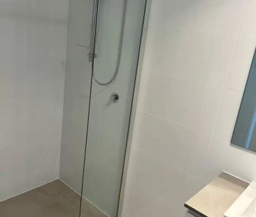 “Modern Bedroom granny flat.” - Photo 6