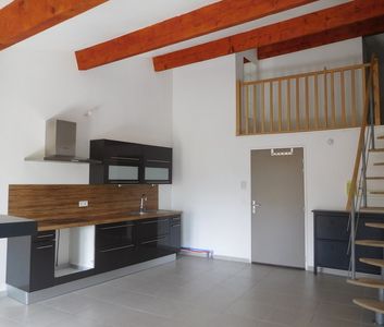 Location Appartement 1 pièce 52m² PUGET VILLE 83390 - Photo 4