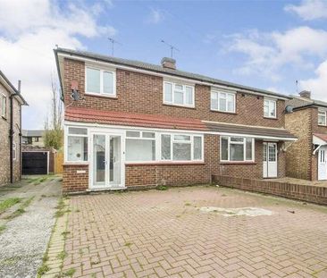 Fairway Avenue, West Drayton, UB7 - Photo 4