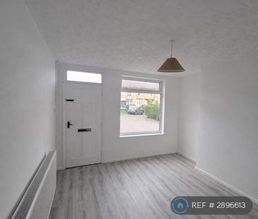 3 bedroom end of terrace house to rent - Photo 5