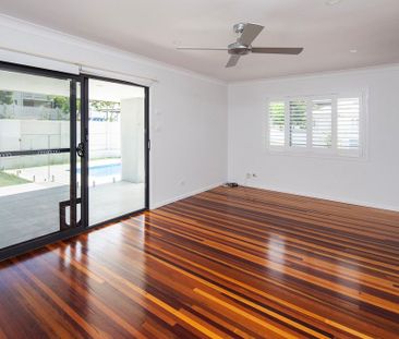 “Stunning Fully Renovated Unit with Private Pool & Garden Oasis!” - Photo 6