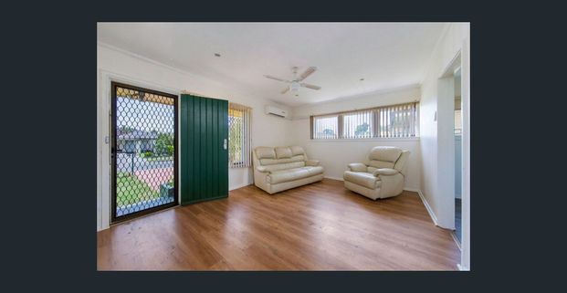 Family Home! - Photo 1