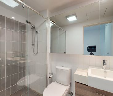 Stylish Ground Floor Living in the Heart of Parkville Gardens - Photo 1