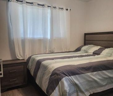 For Lease - 116 Verobeach Boulevard Unit# Low level apartment, Toro... - Photo 2