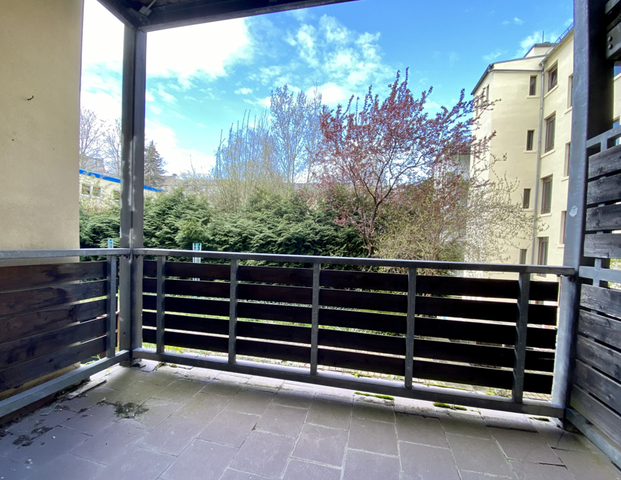 Helle 2-Raumwohnung mit großer Terrasse zu vermieten - Photo 1