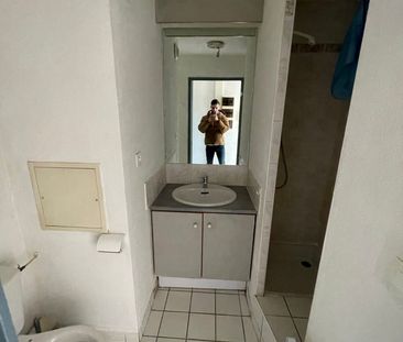 Location Appartement 1 pièce 20m² VALENCE 26000 - Photo 2