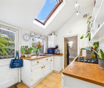 3 bedroom terraced house to rent - Photo 6