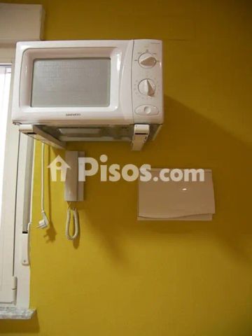 Estudio en alquiler en Calle Luis Salas Balust, Número 33 - Photo 3