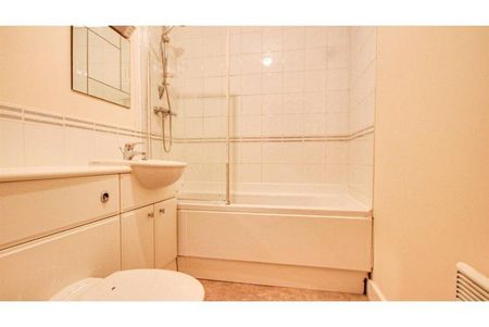 32, St Johns Hill, Shrewsbury, Shropshire - Photo 4