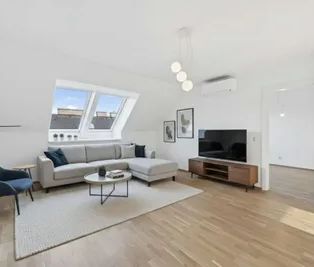 VDG18 - Lichtdurchflutete 2-Zimmer-DG-Wohnung - TOP 41 - Foto 1