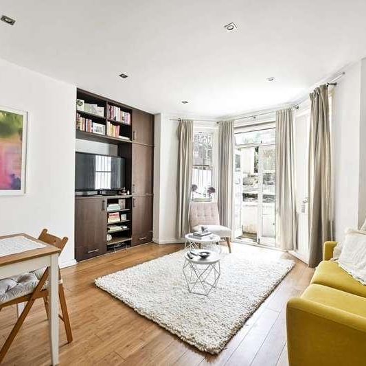 St Quintin Avenue, North Kensington, W10 - Photo 1