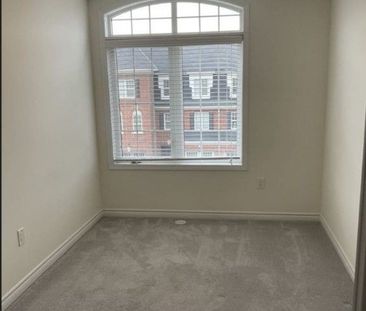 For Lease - 96 Metro Crescent, Brampton, Ontario - Photo 4