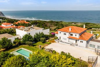 5 Bedroom House with swimming pool, Praia Grande, Sintra