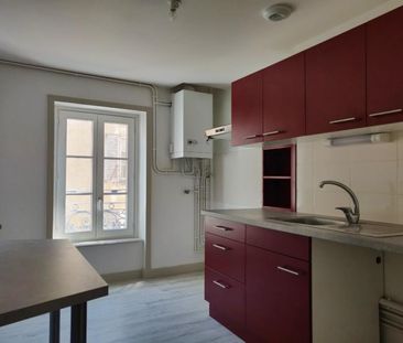 Appartement T3 à louer à Roanne - Place du marché - Photo 4