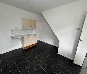 Little Duke Street, CV11 - Photo 2