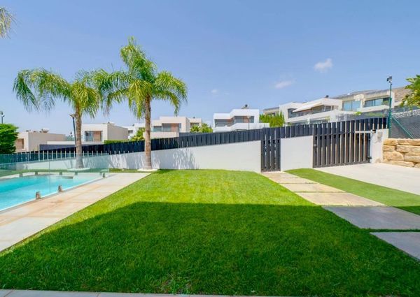 3 room luxury Villa for rent in Finestrat, Valencia