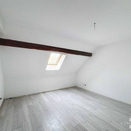 Appartement de 3.5 pièces dans les combles - Photo 3