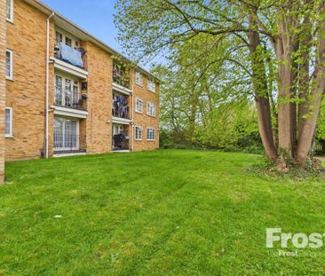 Waters Drive, Staines-Upon-Thames, Middlesex,TW18 - Photo 6