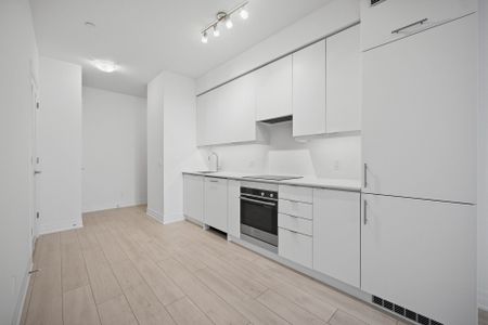 For Lease - 30 Elm Drive Unit# 3906, Mississauga, Ontario - Photo 2