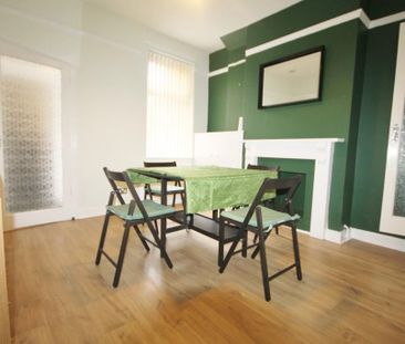 2 bedroom terraced house to rent - Photo 6
