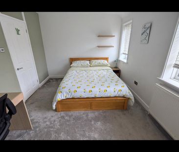 Room in a Shared House, Beeleigh Road, SM4 - Photo 6