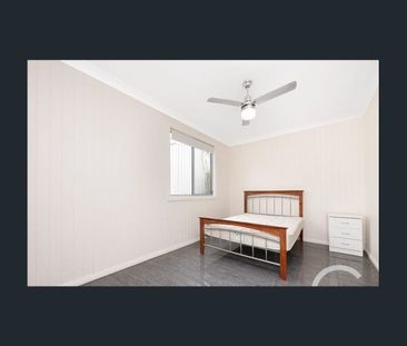 Modern Three Bedroom Unit - Great location and close to all amenities. - Photo 6