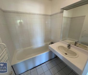 Location Appartement 1 pièce 40m² MONTIGNY LE BRETONNEUX 78180 - Photo 1