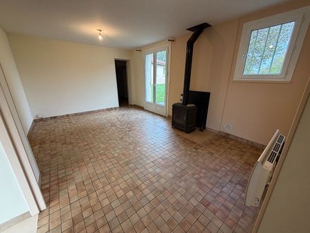 Location maison 3 pièces, 64.00m², Puy-l'Évêque - Photo 2