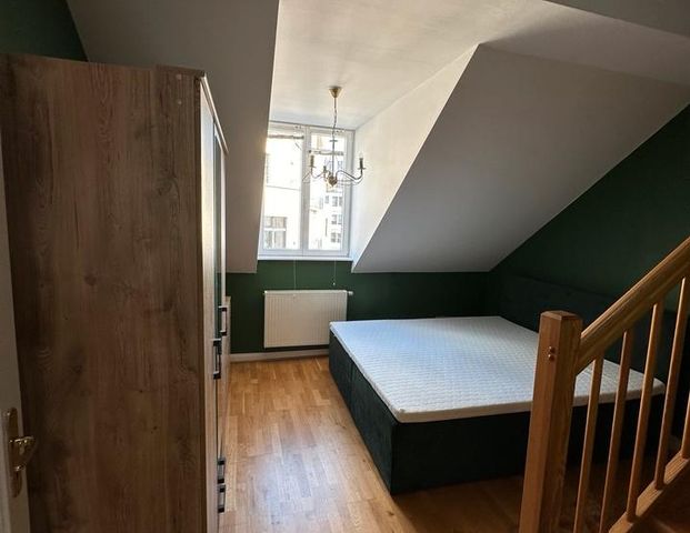 Voll möblierte 2,5-Zimmer-Wohnung zur Untermiete ,WG möglich - Foto 1