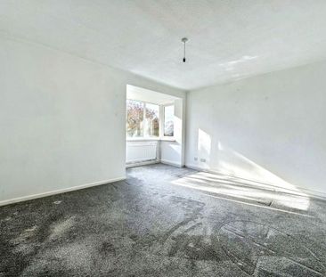 2 bed apartment to rent in SR5 - Photo 3