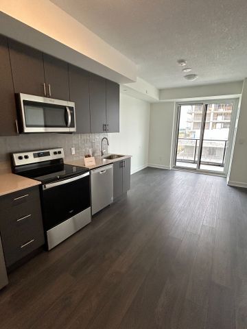 For Lease - 3220 William Coltson Avenue Unit# 1405, Oakville, Ontario - Photo 4