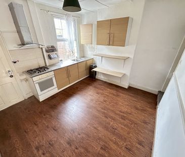 Wolverhampton Street, Wednesbury - Photo 4