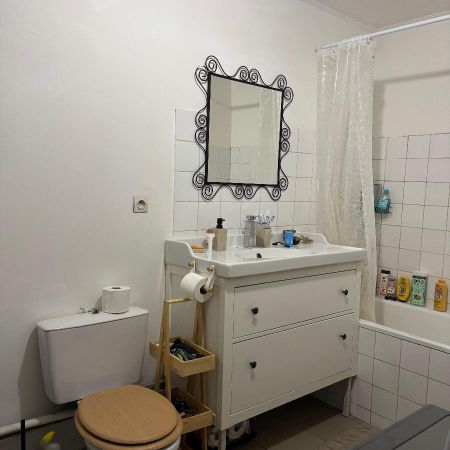 Location Appartement 2 pièces 47m² VAULX EN VELIN 69120 - Photo 4