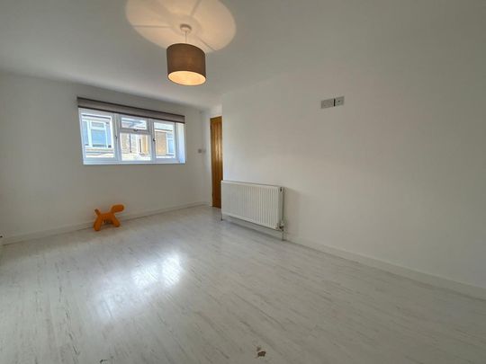 1 bedroom detached bungalow to rent - Photo 1