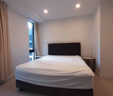 CBD Apartment - Photo 5