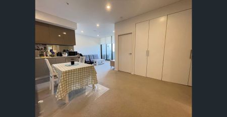 Luxury 1 Bedroom Apartment For Lease - Photo 5