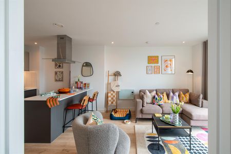 Eda, Salford Quays - Photo 3