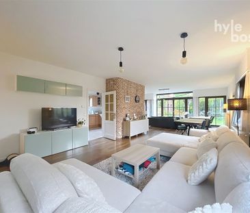 Villa te huur in Sint-Niklaas - Photo 1