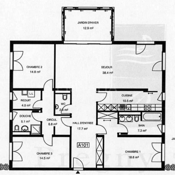 Beautiful apartment on the top floor in a luxury residence - Photo 2