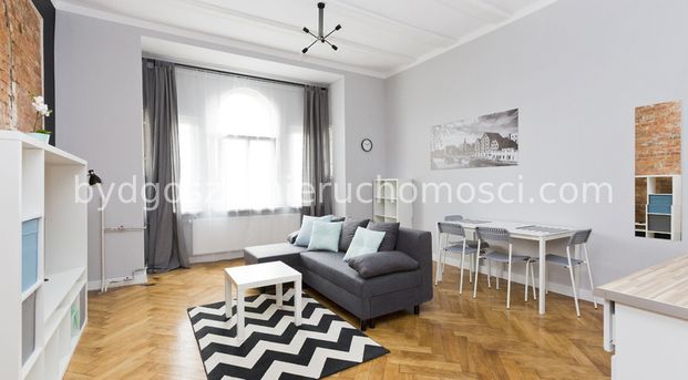 Do wynajęcia kawalerka - 30m2 w Centrum 1800 zł z opłatami - Фото 1