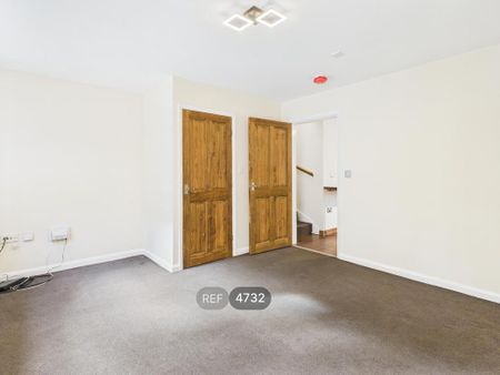 3 bedroom terraced house to rent - Photo 4