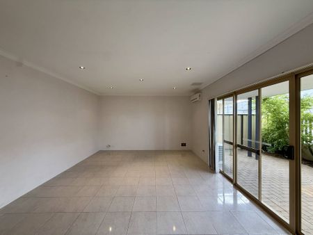 Modern and Convenient Living in Pearsall - Photo 3