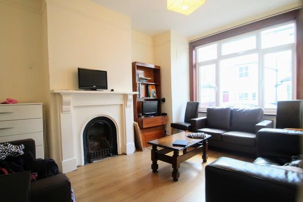 5 bedroom terraced house to rent - Photo 1