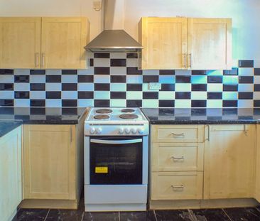 3 bedroom apartment - Photo 2